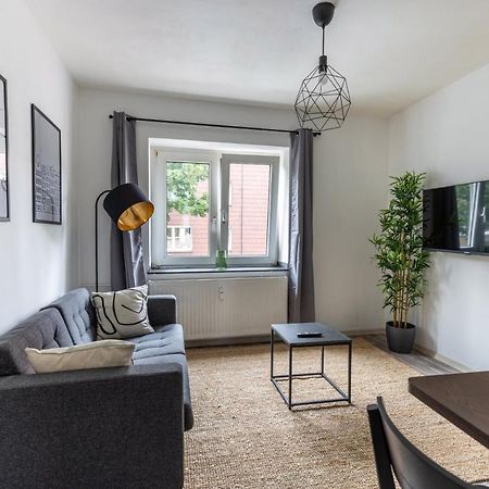 Perfekt Fuer 2! Wifi/ Netflix Apartment Duisburg Luaran gambar